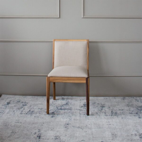 SILLA VALENCIA TAPIZADA PETIRIBI