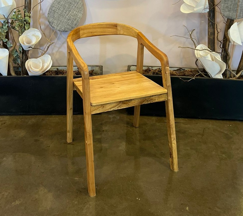 SILLA BALI PETIRIBI