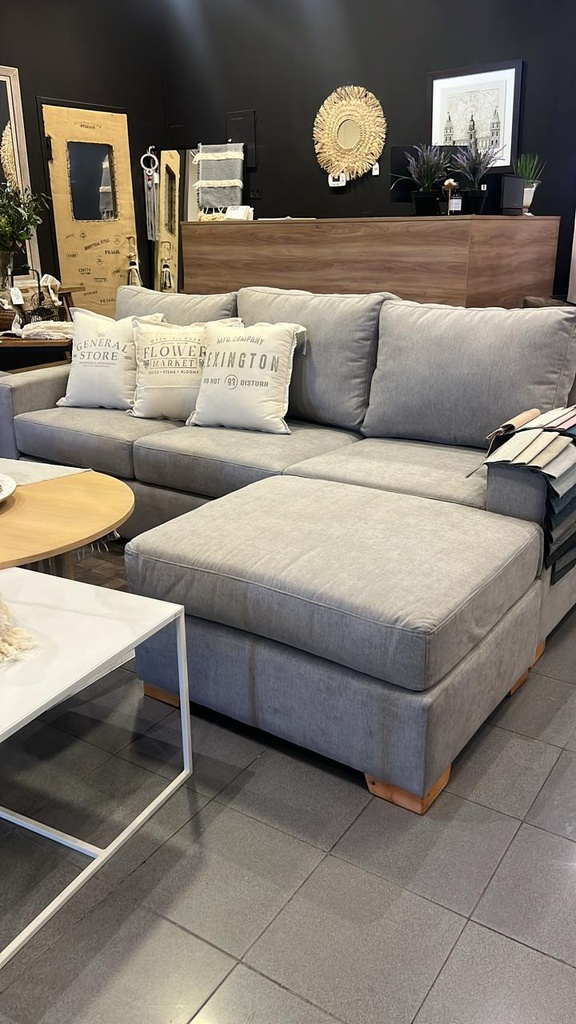 SILLON CLASICO 3 CUERPOS 2,40 + CAMASTRO