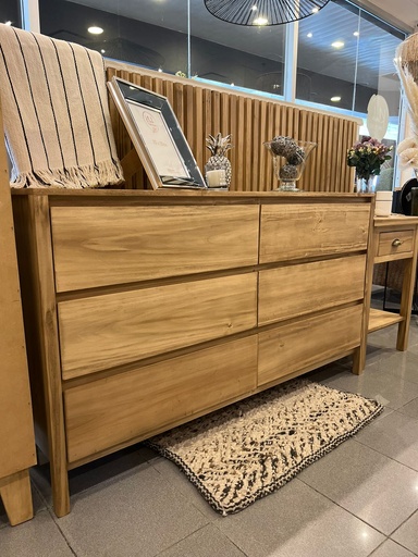 [1394] COMODA NORDICA 6 CAJONES
